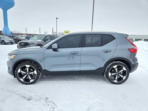 2019 Volvo XC40 Momentum