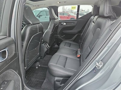 2019 Volvo XC40 Momentum