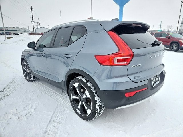 2019 Volvo XC40 Momentum