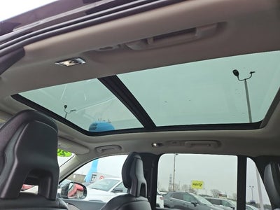 2017 Volvo XC90 Momentum